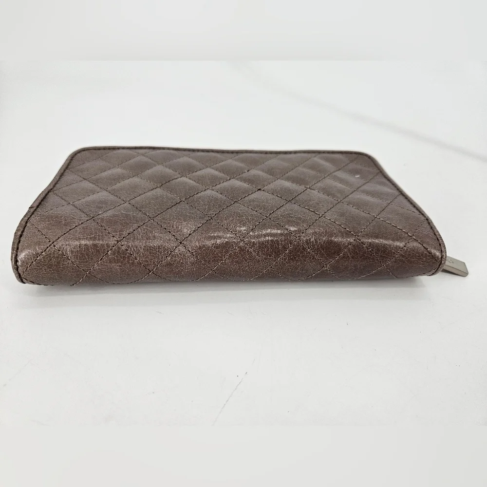 HOBO International TAUPE QUILTED Leather ZIP Around Wallet Card Slots Check BOOK